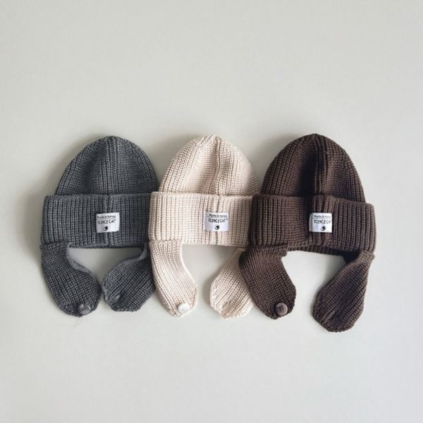 Stickade mössor för barn Beanie Ear Cup KAFFE coffee