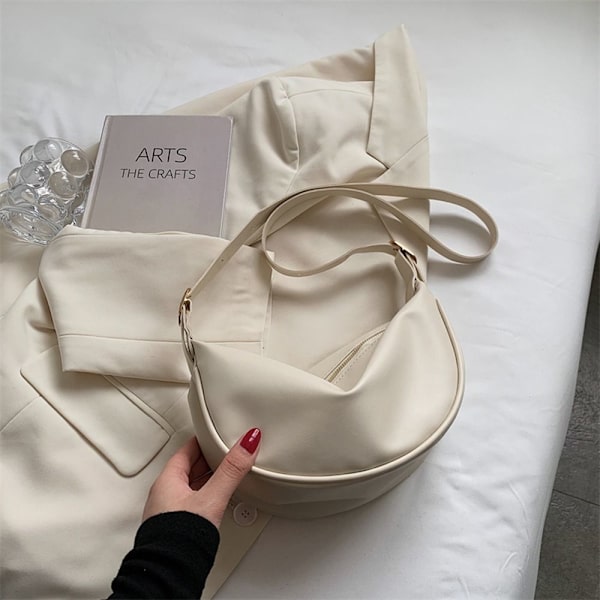 Hobos Chest Bag Crossbody Bag KAFFE coffee