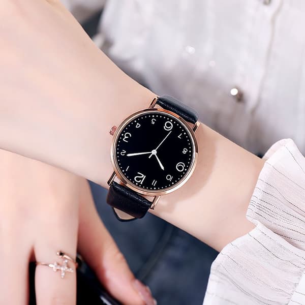 Dameur Quartz Armbåndsur SORT Black