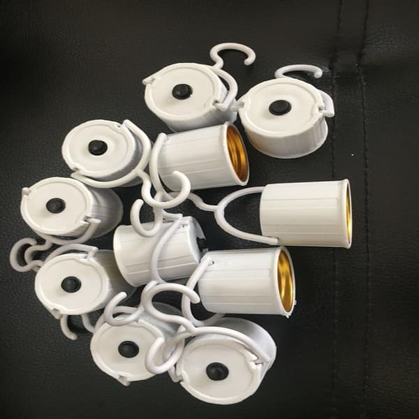 10 kpl E27 Ruuvattava Light Socket -kannettava lampun pidike koukulla