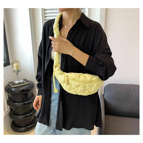 Plisseret Cloud Bag Taljetaske SORT Black