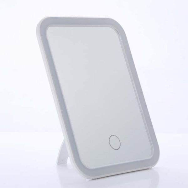 Resespegel Sminkspegel VIT white