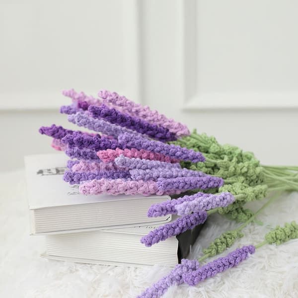 Handstickad lavendelblomma Lavendelflätad blomma LIGHT Light Purple