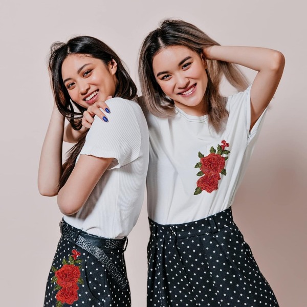 10 kpl ruusubrodeerattuja merkkejä Kukkamerkkiä vaatteet