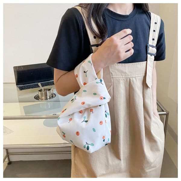 Knot Wrist Bag Mini Handbag WHITE CHERRY WHITE CHERRY white cherry