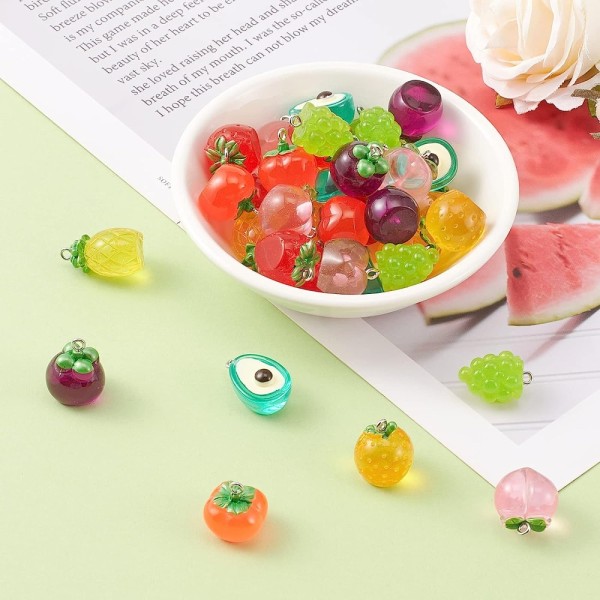 40 stk 3D harpiks frukt sjarm små anheng perler