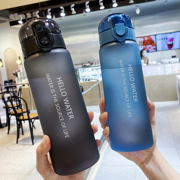 780 ml Urheiluvetopullo Kannettava Vuotamaton musta