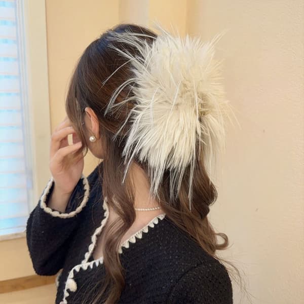 Feather Hair Claw Feather Hårbånd GRÅ B B grey B-B