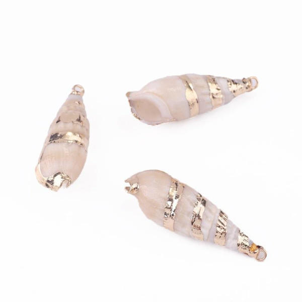 20 kpl Natural White Cowrie Seashells Charm kotilokuoret