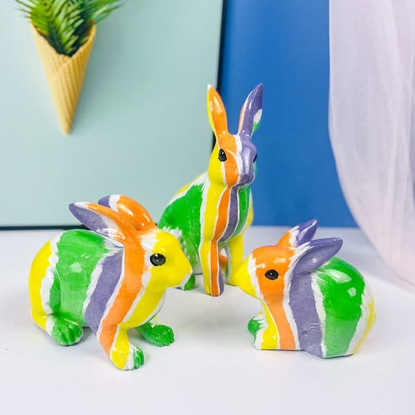 Graffiti Bunny Statue Rabbit Crafts 3-SEISEVÄ KANI