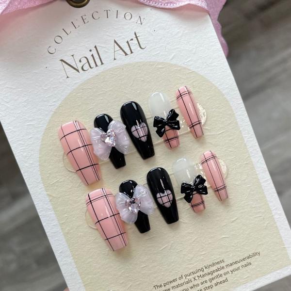 10 stk Grid Lines Håndlavede negle Pure Manual False Nail M M