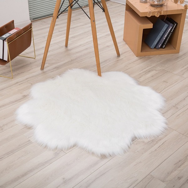 Plyschmatta fuskpälsmattor VIT&GRÅ 45CM White&Grey 45cm
