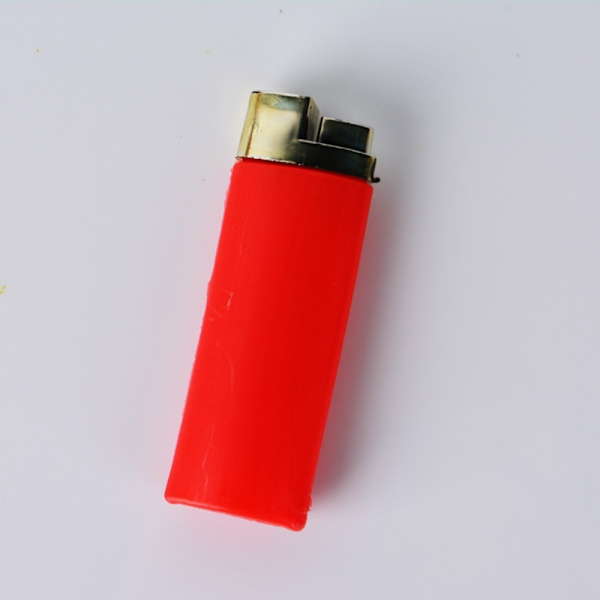 4 STK Water Jet Lighter Prank Leker Prank Props 4PCS Random Colors