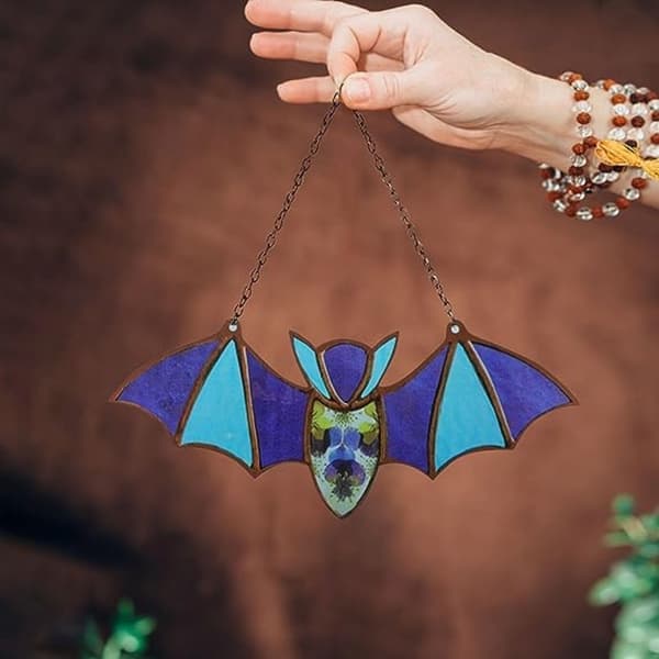 Lepakon riipus koristeena Bat Wing