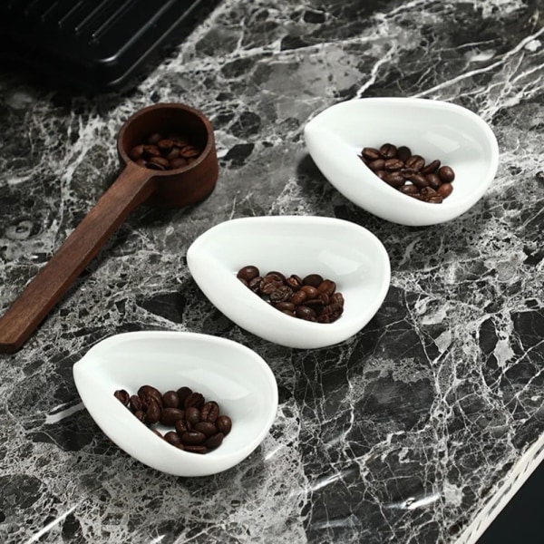 1 stk kaffebønner brett teskje teskiller