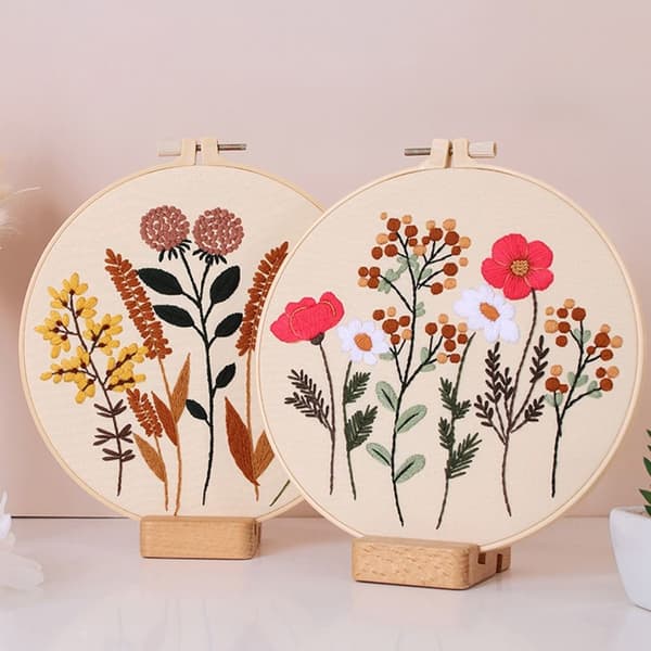 Blomsterbroderi Kit Korsstygn A A A