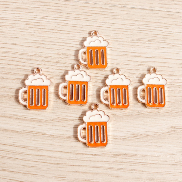 30 kpl Emali olutkuppi Dangle Charms juoman muotoinen riipus