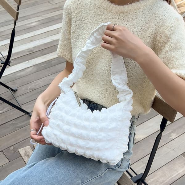 Cloud Taske Plisseret Taske SORT Black