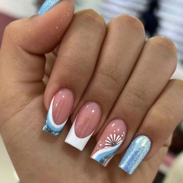 24 stk. False Nails Short Square Z607 Z607 Z607