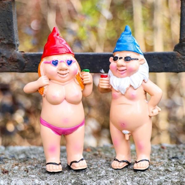 Gnome Dwarf Garden Statue 01 01 01