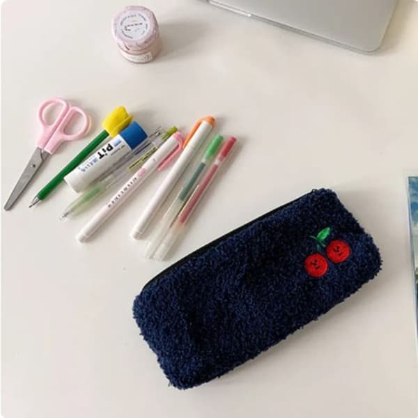 Cherry Embroidery Penaalilaukku Pehmo Case AA A