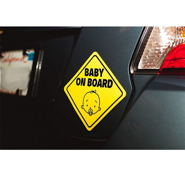 Itseliimautuva baby tarra autoon