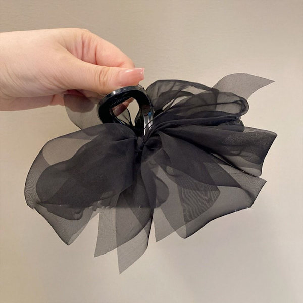 Grip Clip Hair Claw Clip MUSTA black