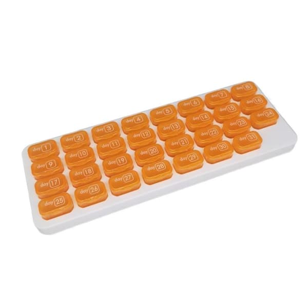 31 Grid Pills Box Organizer PUNAINEN red