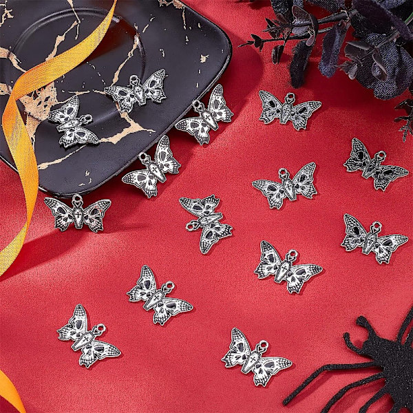 20 kpl Moth Charms Gothic Style Cross Skull Charms riipuksia