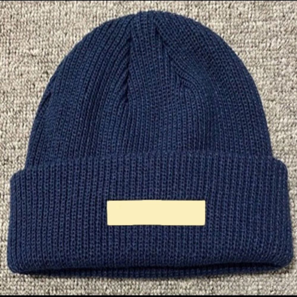 Neulotut pipot Villahattu NAVY Navy