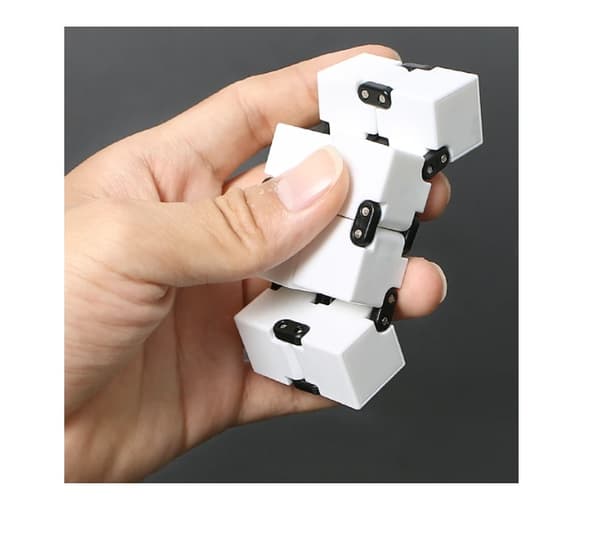 Fidget infinity-kub