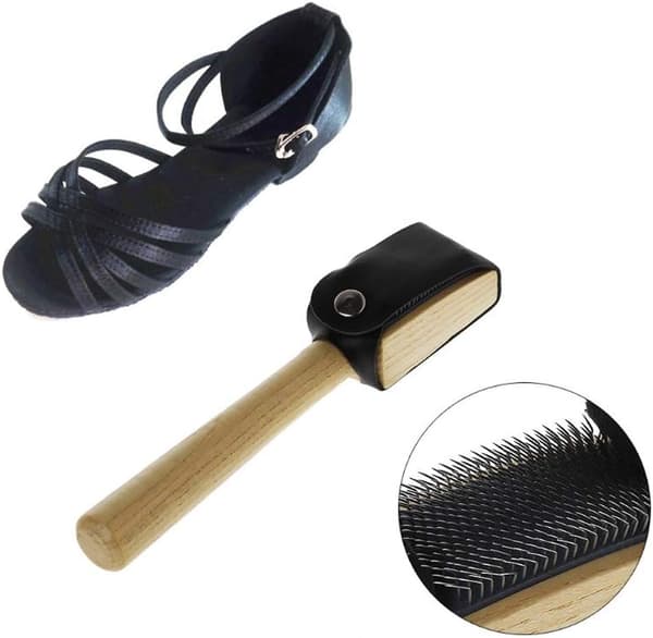 Dansborste, träborste med mockasula, skoborste för dansskor