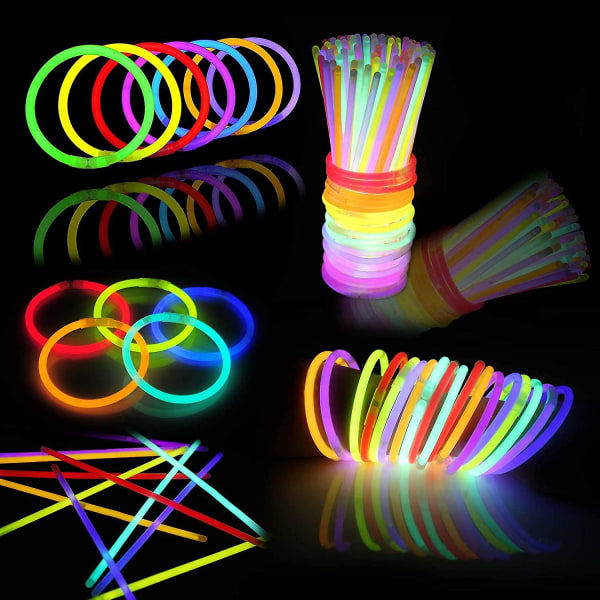 100-pack Glow Sticks Bulk Halloween Party Favors, 8\" Självlysande Pinnar Lyser Upp Fest för Halloween Födelsedag Karneval