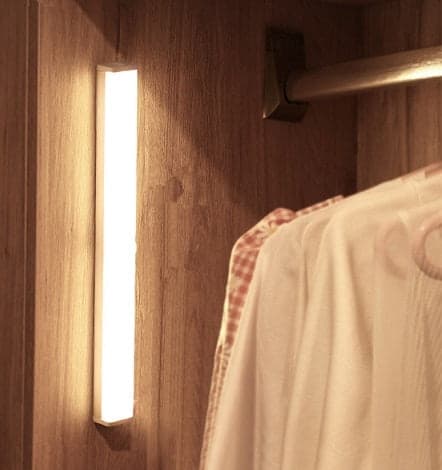 Trådlös USB-uppladdningsbar lampa med rörelsesensor warm white 30cm