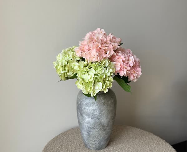 Konstgjorda hortensior, set med 4 blommor 2pcs light pink and 2pcs light green