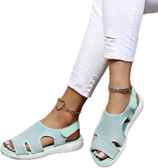 Lediga platta sommarsandaler pale mint Euro 38
