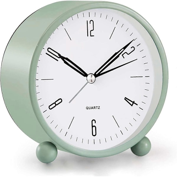 Analog väckarklocka, 4 tum Super Tyst Tickfri Liten Klocka med Nattlampa, Batteridriven, Enkel Design, för Sovrum, Sängbord, Skrivbord, (Grön)