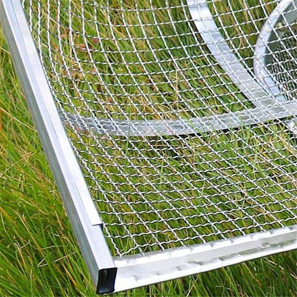 Hagespade i metall med jordsikt for jordbruk