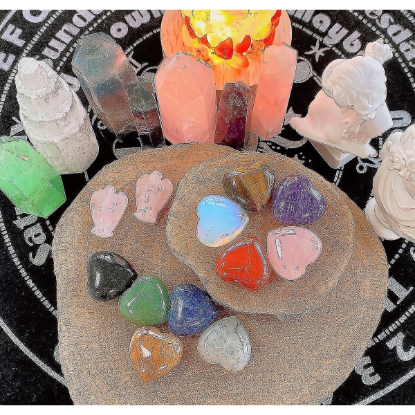 10 kpl Sydänkristalli paksuuntuneita kiviä rakkaussydämiä muotoiltuja parantavia kristalleja väri satunnainen