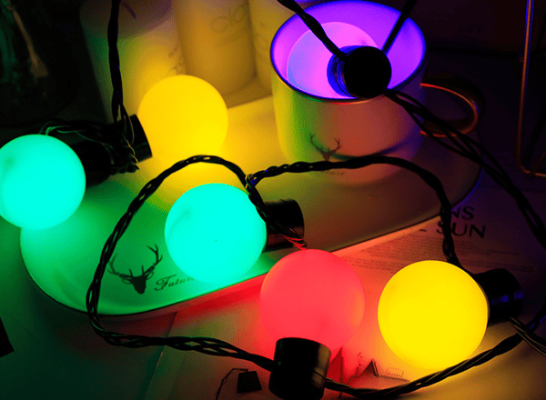 Dekorative lyskæder, 20 LED-kugler, farverige