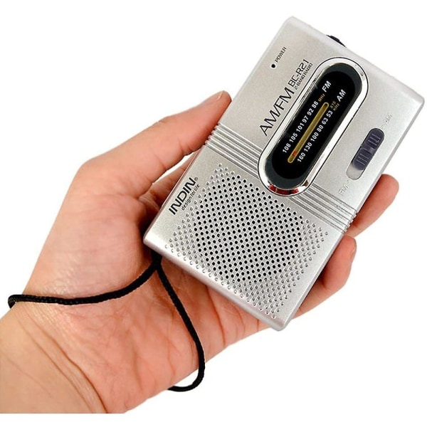 Kannettava radio | Am/fm akkukäyttöinen kaukosäätimellä sisä-, ulko- ja hätäkäyttöön | Radio kaiuttimella ja kuulokeliittimellä