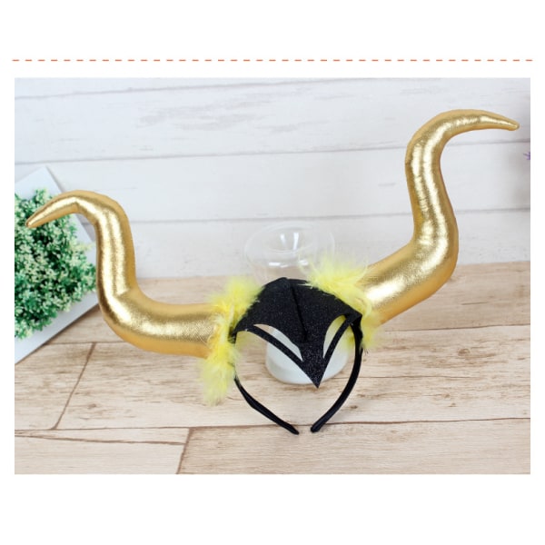 1 st Queen Horn Headpiece Wicked Witch Pannband Kostym Masquerade Cosplay Dress Up (guld)