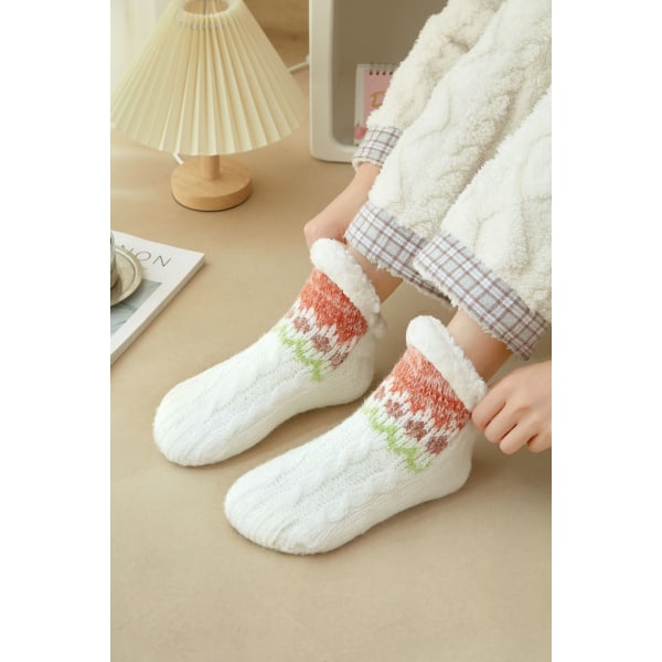 Søte sokker damers fluffy hjemmesokker varme sokker sklisikre tøfler tykke sokker vinterhyttesokker White