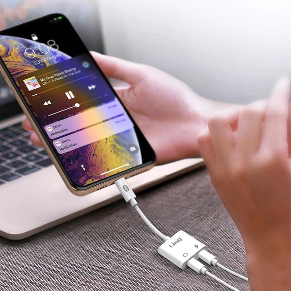 Lyd- og ladeadapter iPhone til dobbel Lightning kompakt LinQ Hvit