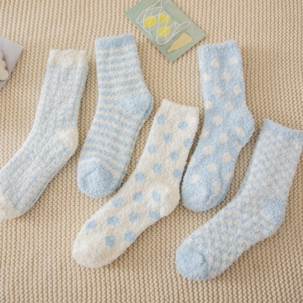 2023 Søte sokker for kvinner Varme, myke sokker Tykke vintersokker Hjemmesokker Sovesokker Gulvsokker
