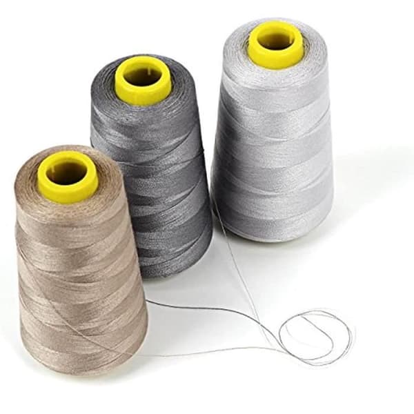 Polyester sytrådsspolar - 5 st - Blandade färger - 2743 meter per spole