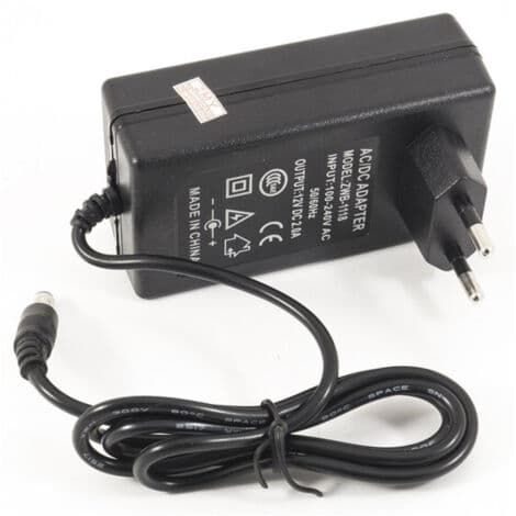 Virtalähde 12v 2.1a 5.5x2.5mm