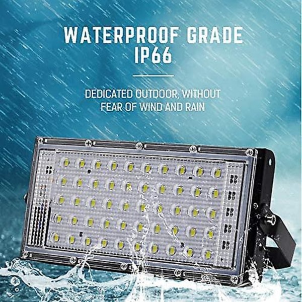 4 pakkausta erittäin kirkkaita Ip66 vedenpitäviä ulkotilojen LED-valonheittimiä pihalle, autotalliin, urheilukentälle (50w)