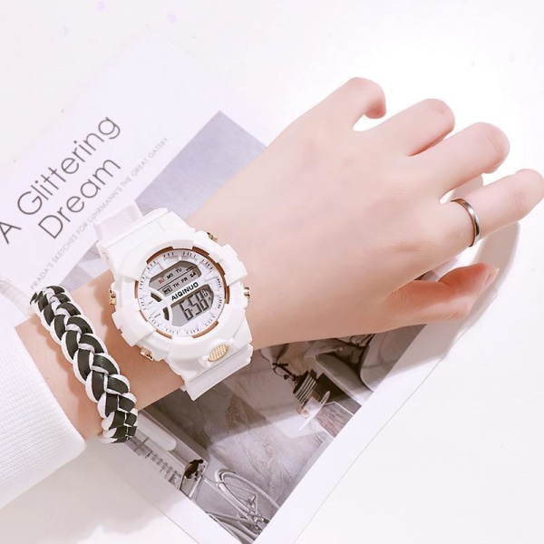 Yksinkertainen elektroninen watch miehille ja naisille, valkoinen 1 kpl