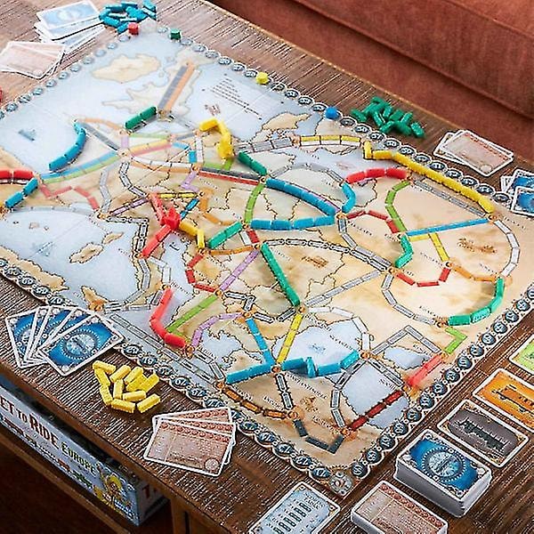 Ticket To Ride Europe -lautapeli | Perhepeli | Lautapelit aikuisille ja perheille | Junapelin keskimääräinen peliaika 30-60 minuuttia | Valmistanut Days of Wonder